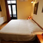 Hotel Tribunia 3*