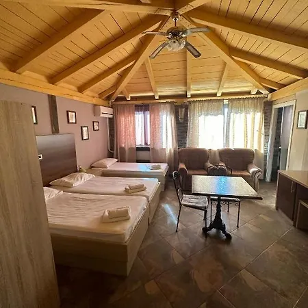 Hotel Tribunia Tribalj