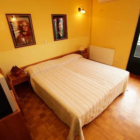 Tribunia Hotel Tribalj