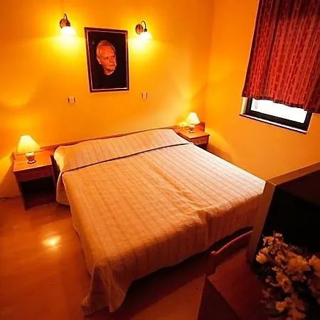 Tribunia Hotel Tribalj