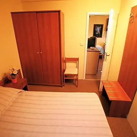 Tribunia Tribalj
