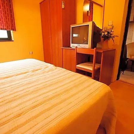 Hotel Tribunia Tribalj