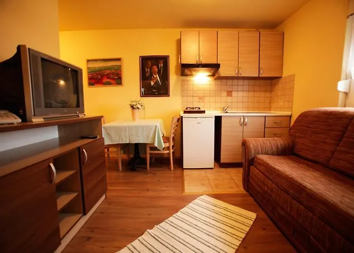 Tribunia 3* Tribunj (Sibenik-Knin)